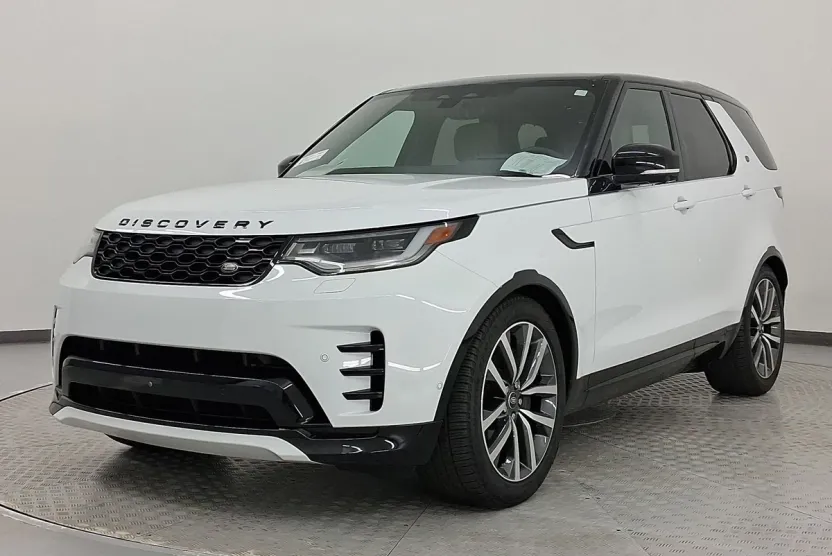 2024 Land Rover Discovery P360 Dynamic SE photo 1