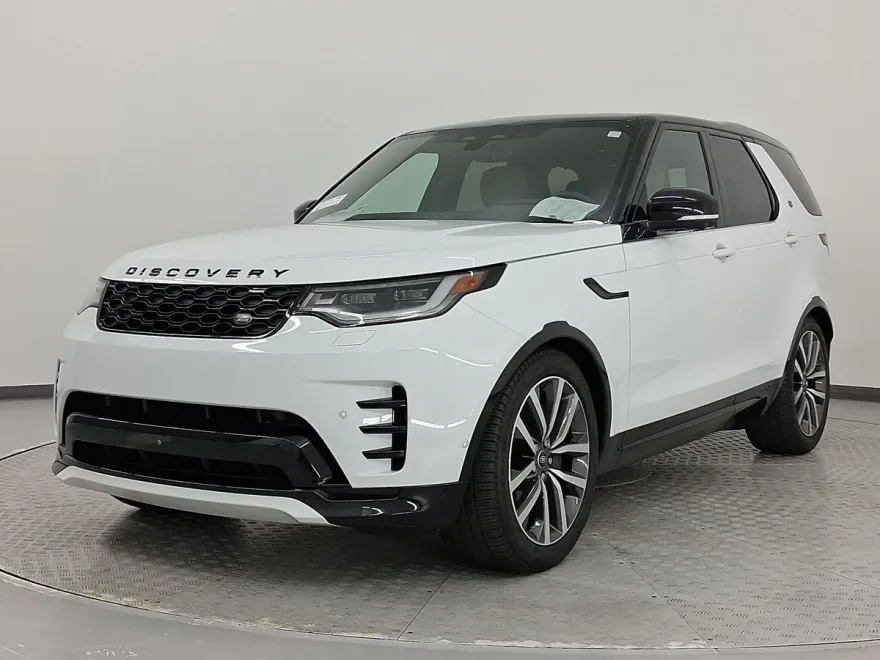 2024 Land Rover Discovery P360 Dynamic SE photo 1