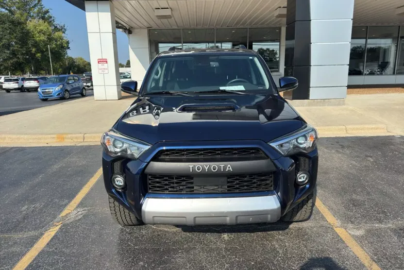 2023 Toyota 4Runner TRD Premium photo 1