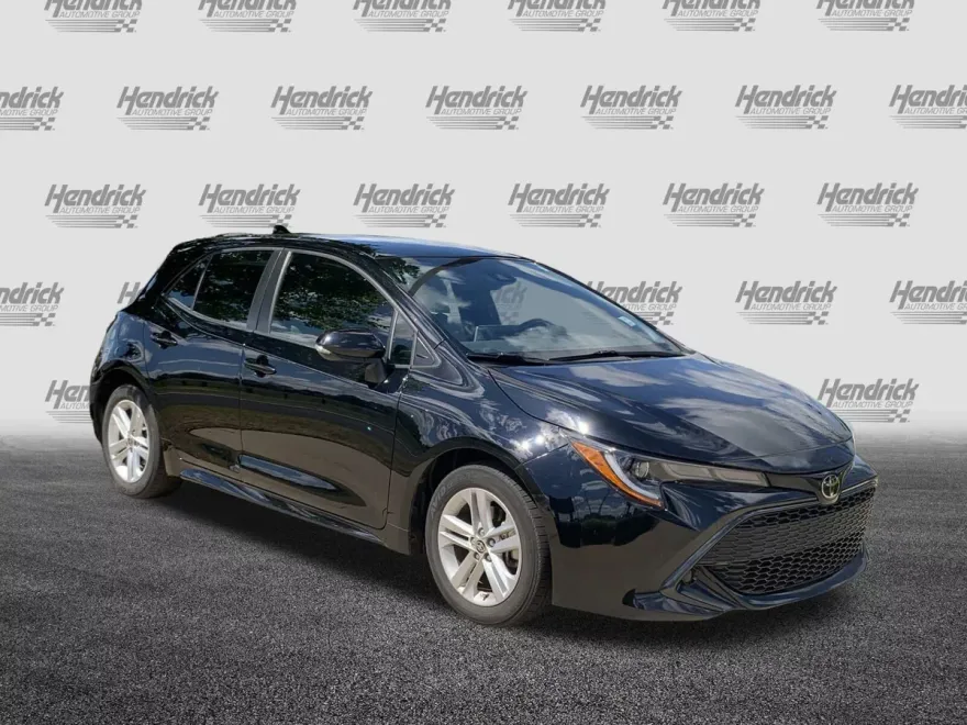 2022 Toyota Corolla SE photo 1