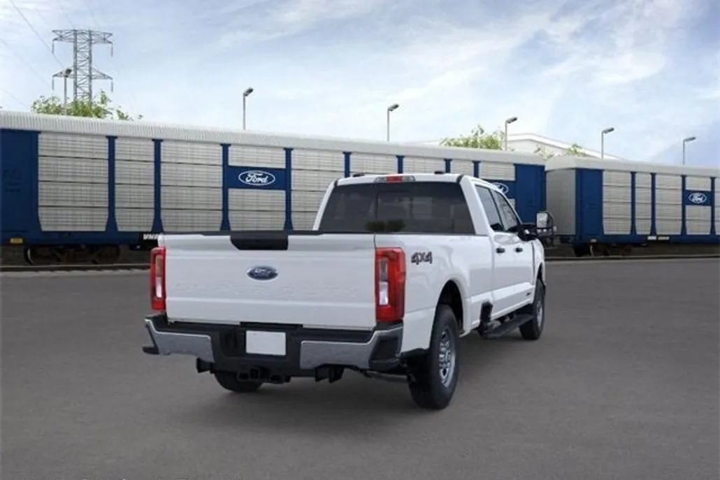 2026 Ford F-350 XL photo 1