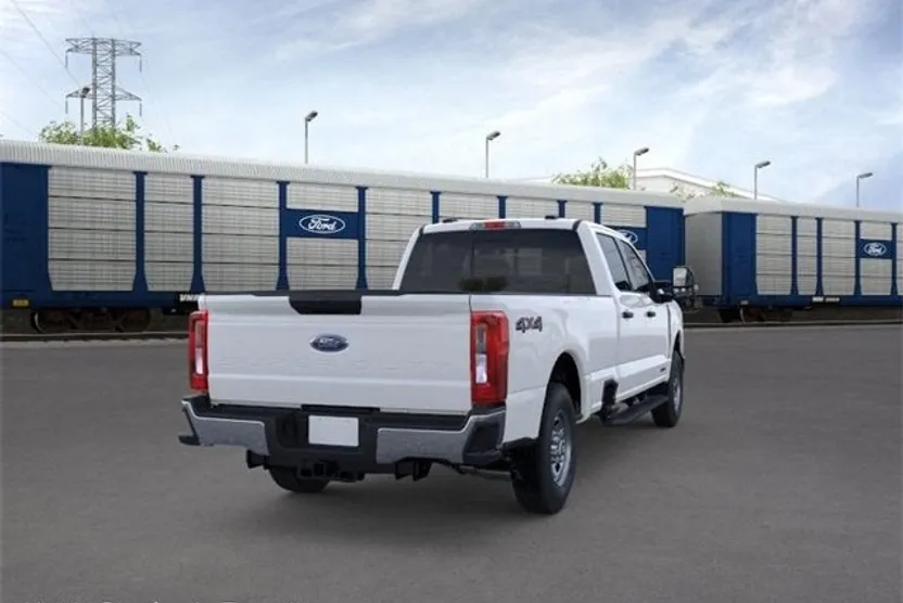 2026 Ford F-350 XL photo 1