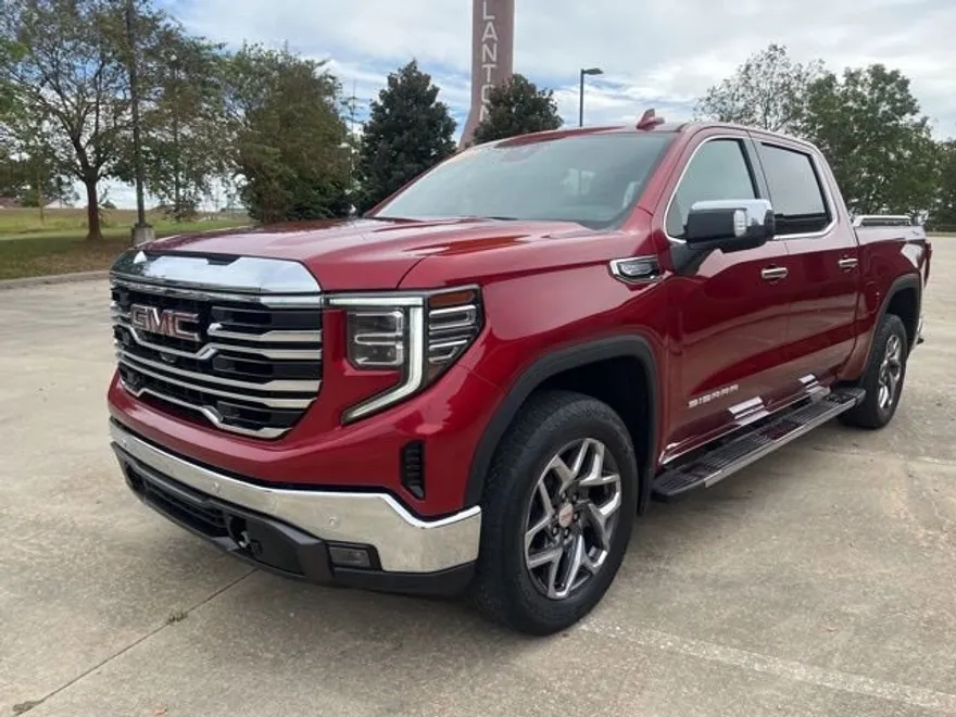 2022 Gmc Sierra 1500 SLT photo 1