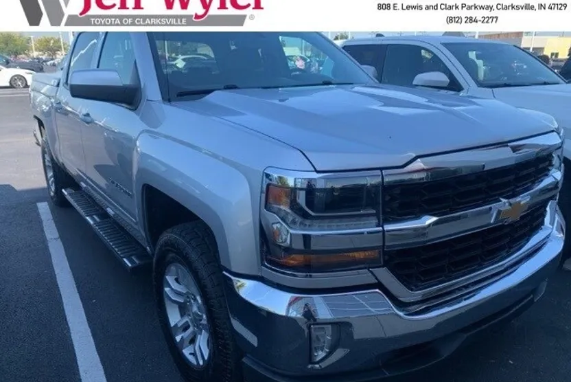 2017 Chevrolet Silverado 1500 photo 1