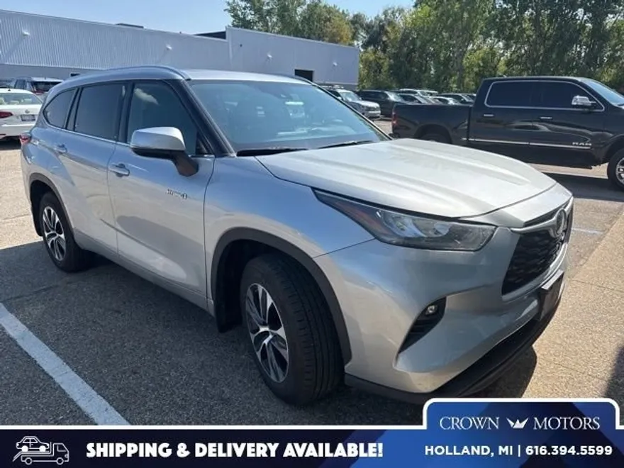 2020 Toyota Highlander Hybrid XLE photo 1