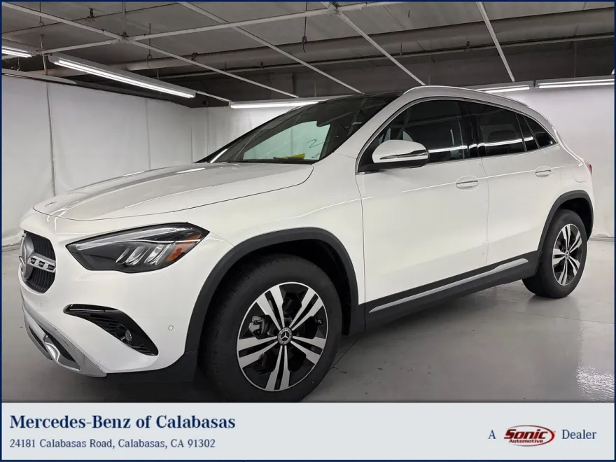 2026 Mercedes Benz GLA 250 photo 1