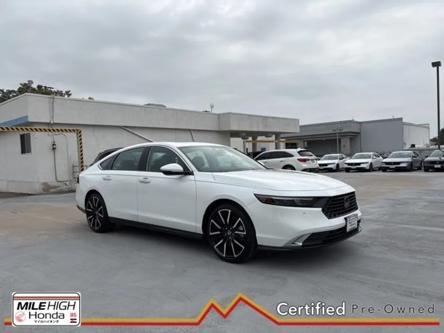 2025 Honda Accord Hybrid Touring photo 1