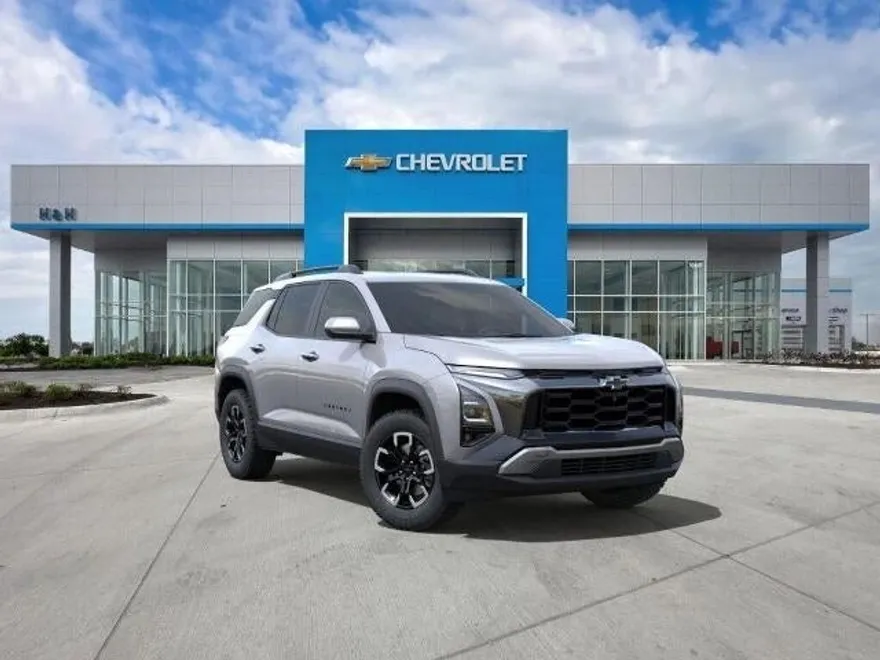 2026 Chevrolet Equinox ACTIV photo 1