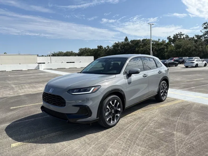 2026 Honda HR-V EX-L photo 1