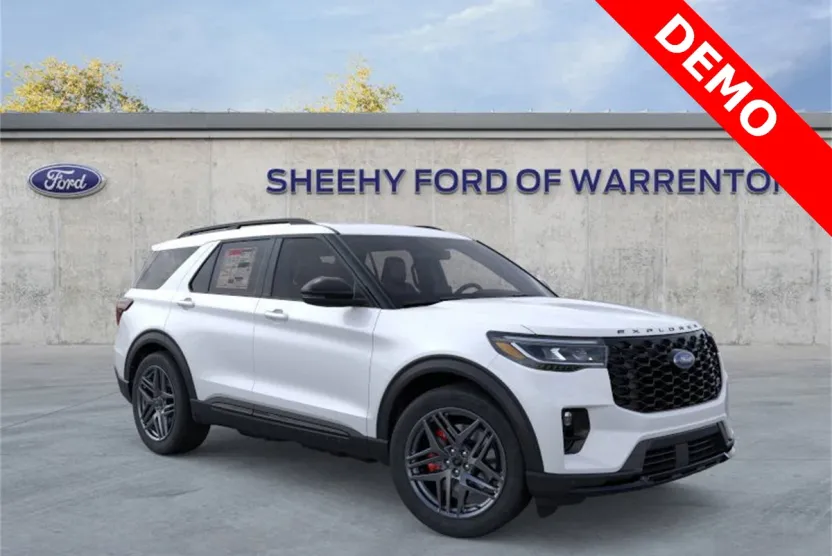2025 Ford Explorer ST photo 1