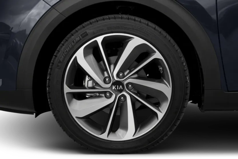 2017 Kia Niro Touring photo 1