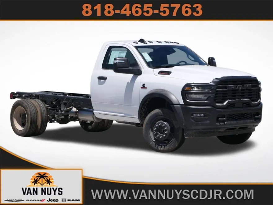 2025 Ram 4500 Tradesman photo 1