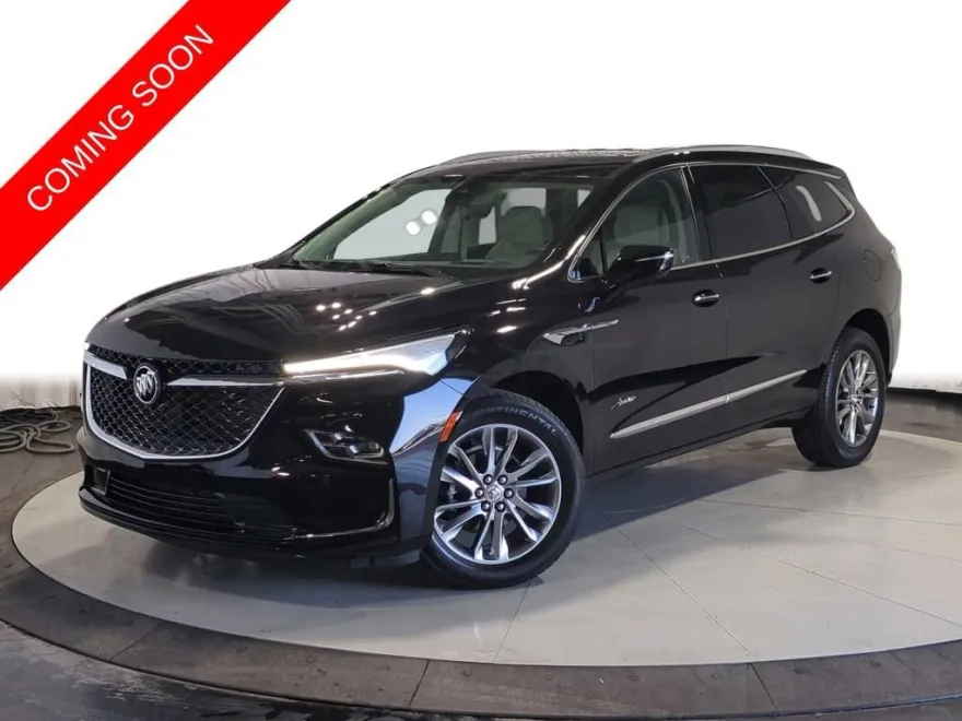 2024 Buick Enclave Avenir photo 1