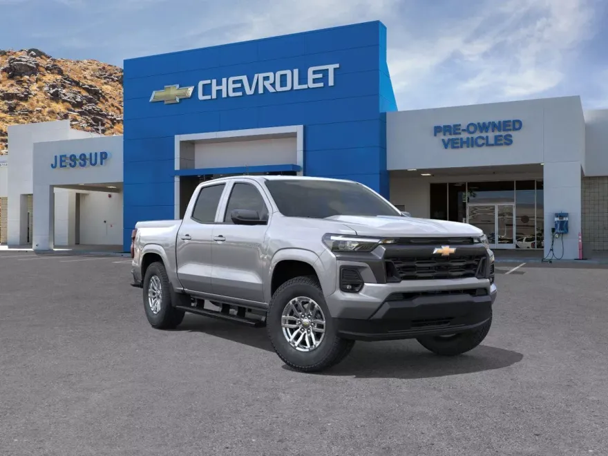 2026 Chevrolet Colorado LT photo 1