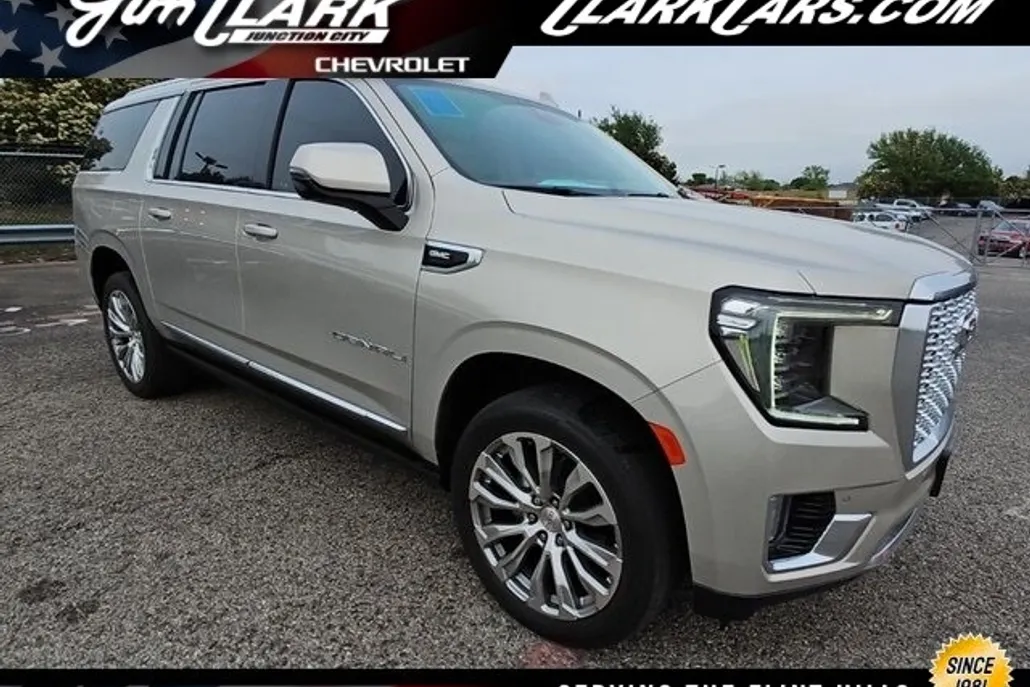 2023 Gmc Yukon XL Denali photo 1