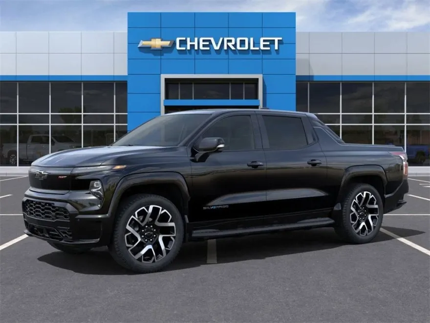 2024 Chevrolet Silverado EV RST photo 1