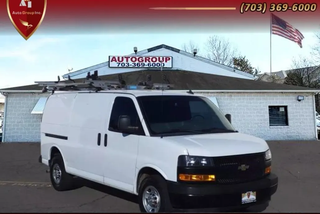 2020 Chevrolet Express 2500 Cargo Van photo 1