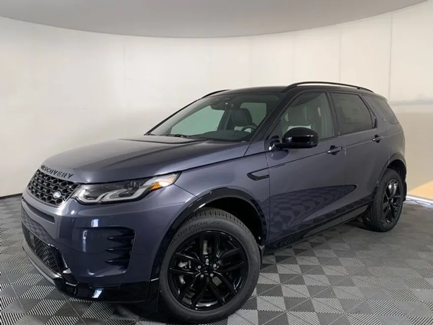 2024 Land Rover Discovery Sport SE photo 1