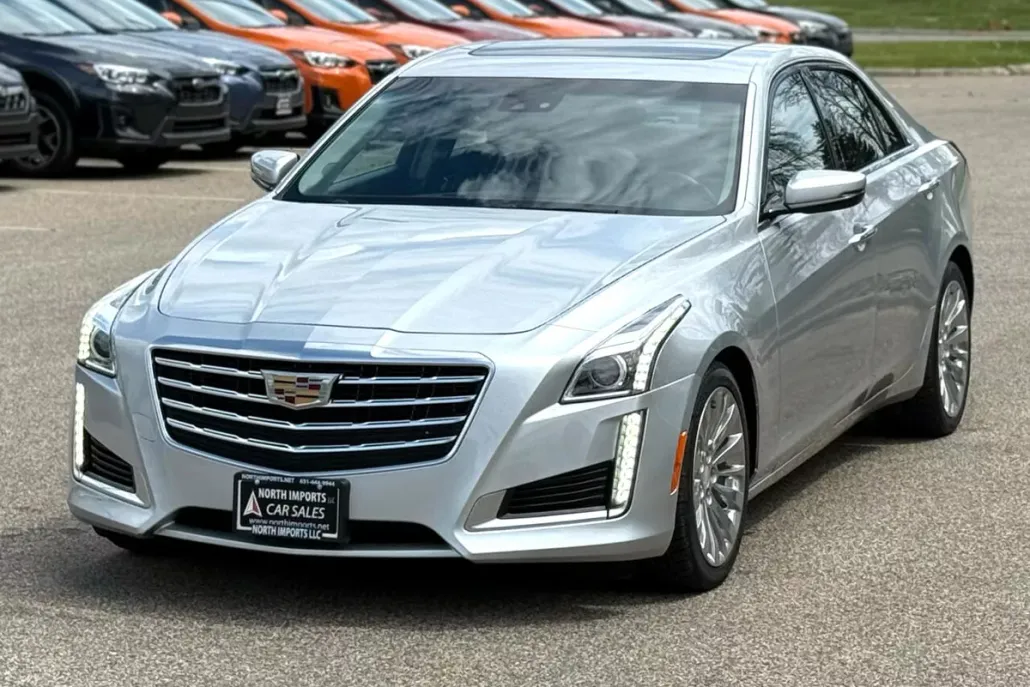 2019 Cadillac CTS Luxury photo 1