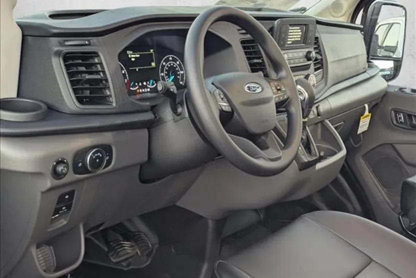 2025 Ford Transit photo 1