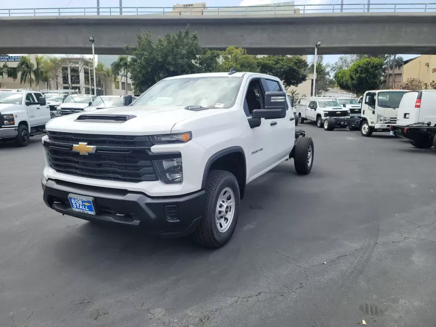 2024 Chevrolet Silverado 3500HD Work Truck photo 1