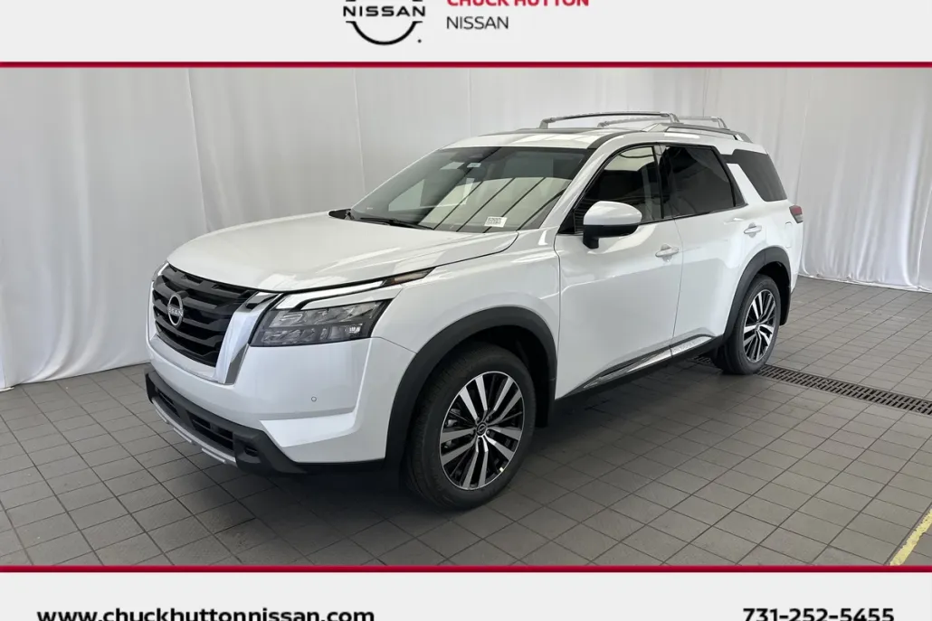 2025 Nissan Pathfinder Platinum photo 1