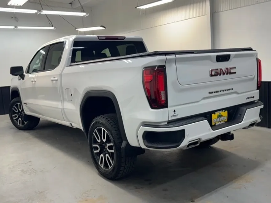 2023 Gmc Sierra 1500 AT4 photo 1