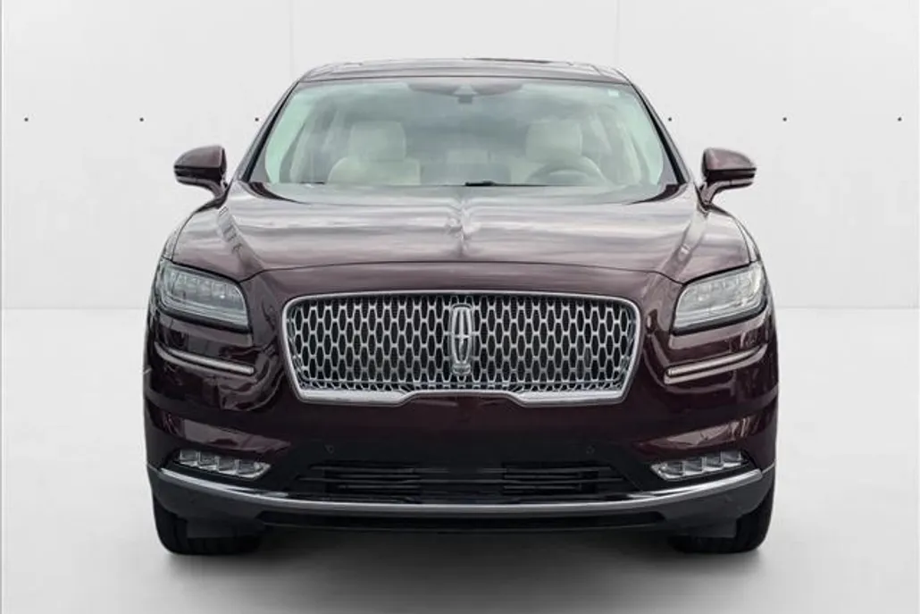 2023 Lincoln Nautilus Black Label photo 1
