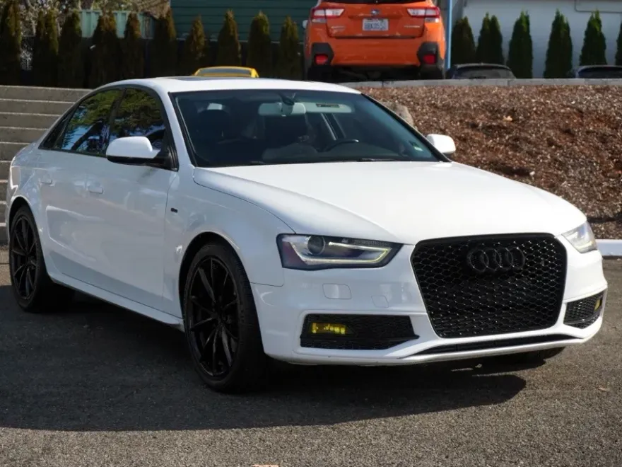 2016 Audi A4 2.0T Premium photo 1