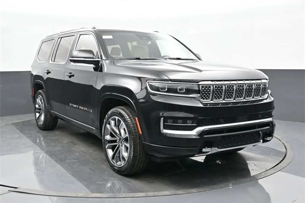 2024 Jeep Grand Wagoneer III photo 1