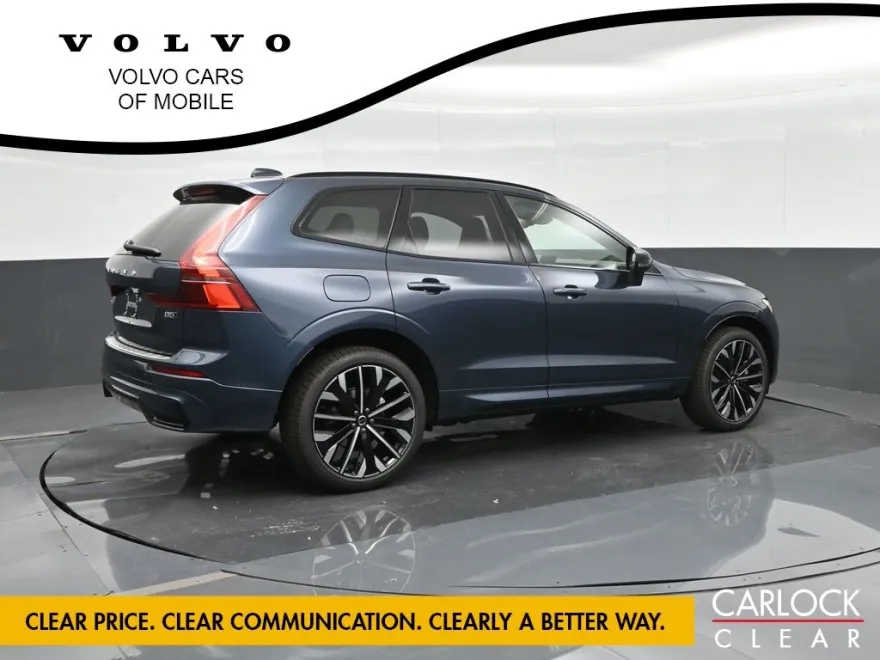 2026 Volvo XC60 B5 photo 1