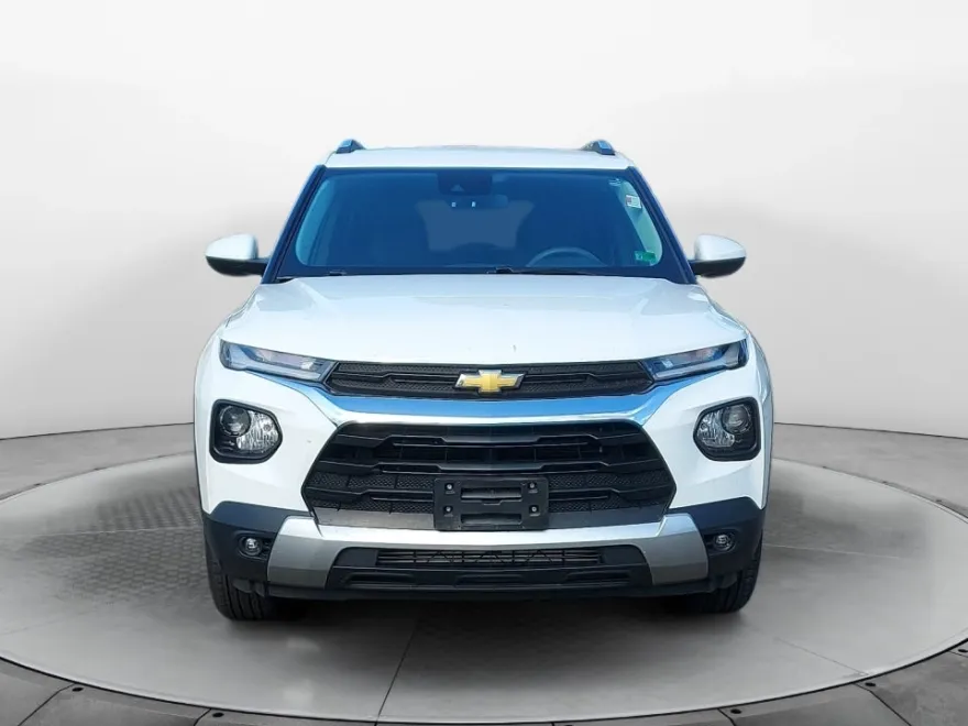 2023 Chevrolet Trailblazer LT photo 1