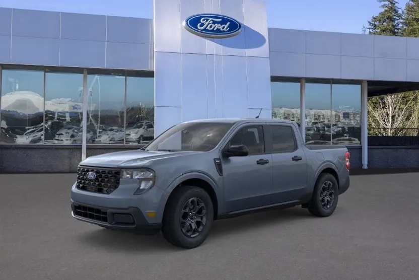 2025 Ford Maverick XLT photo 1