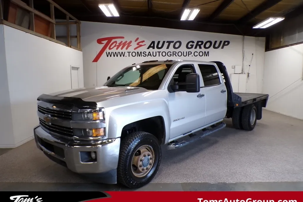 2015 Chevrolet Silverado 3500HD LT photo 1
