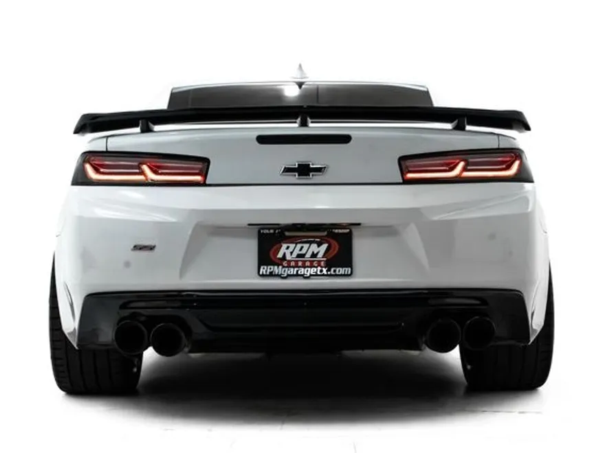 2018 Chevrolet Camaro SS photo 1