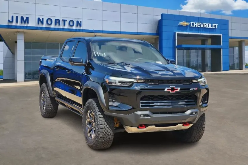 2026 Chevrolet Colorado ZR2 photo 1