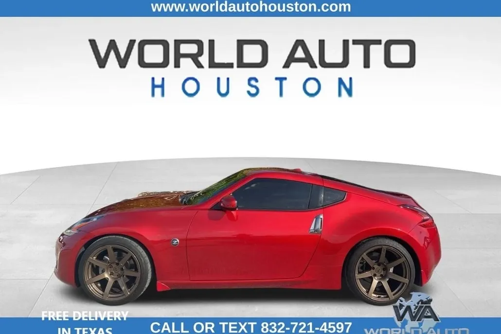 2018 Nissan 370Z Touring photo 1