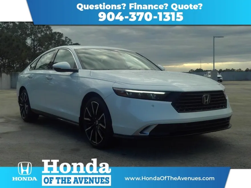 2025 Honda Accord Hybrid Touring photo 1