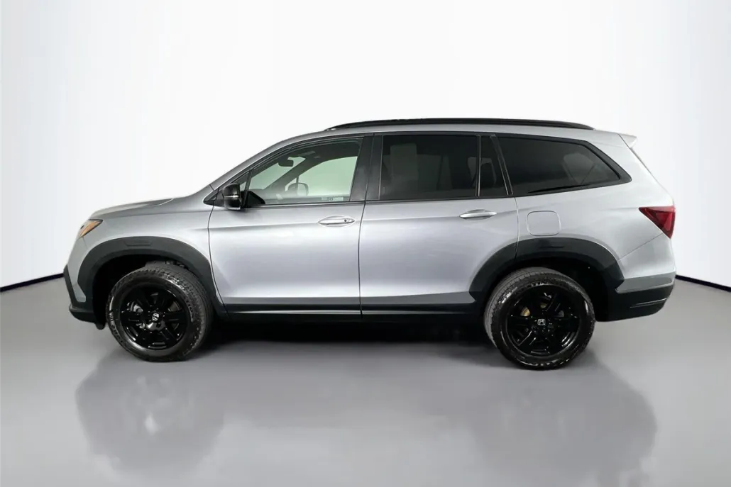 2022 Honda Pilot TrailSport photo 1