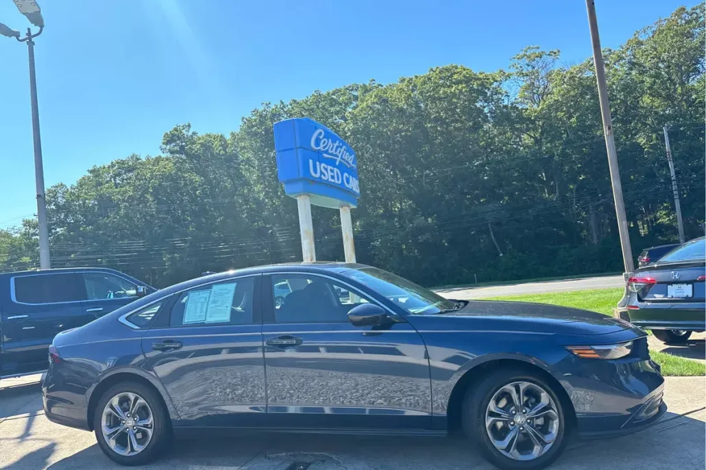 2024 Honda Accord EX photo 1
