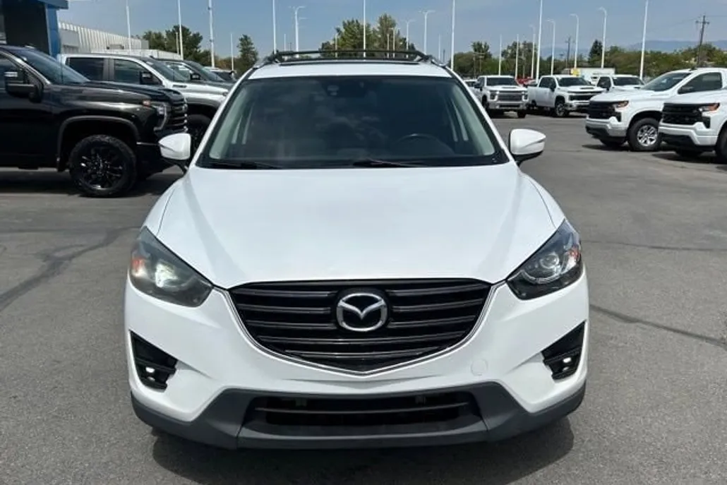 2016 Mazda CX-5 Grand Touring photo 1