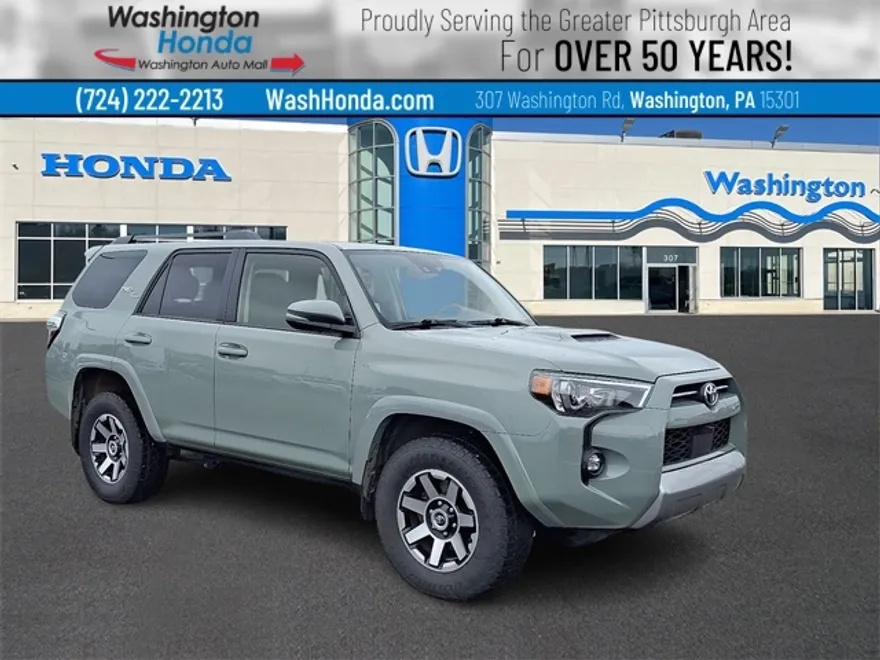 2023 Toyota 4Runner TRD Off-Road Premium photo 1