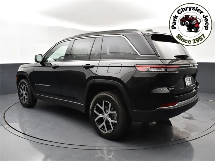 2025 Jeep Grand Cherokee Limited photo 1