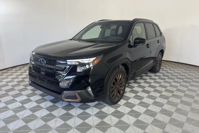 2025 Subaru Forester Sport photo 1