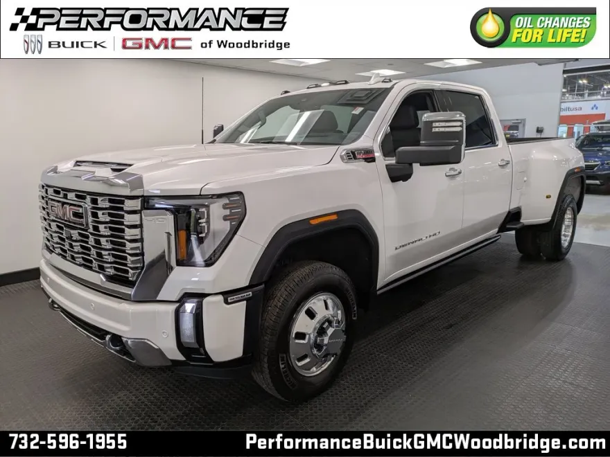 2024 Gmc Sierra 3500 HD Denali photo 1