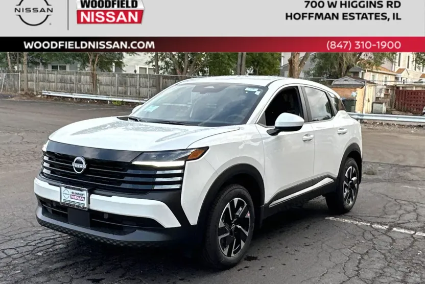 2025 Nissan Kicks SV photo 1