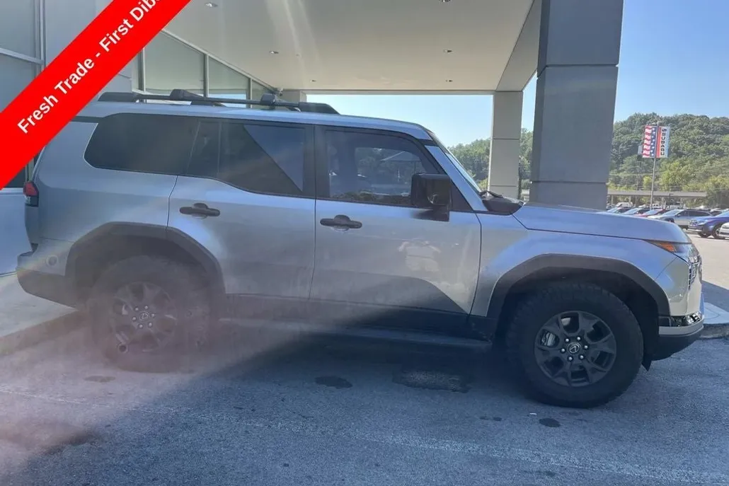 2024 Lexus GX 550 Overtrail photo 1