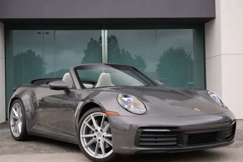 2023 Porsche 911 4 photo 1