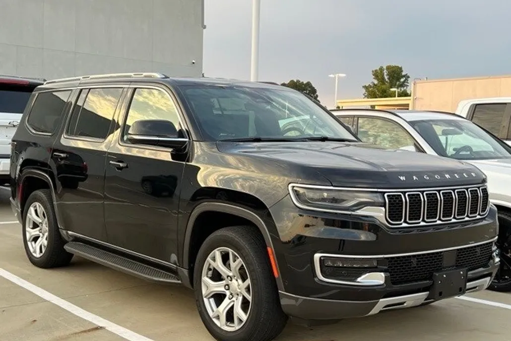 2022 Jeep Wagoneer Series II photo 1