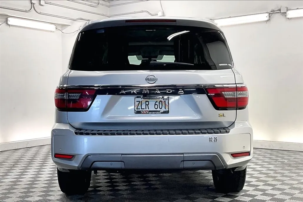 2023 Nissan Armada SL photo 1